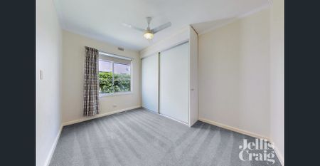 Charming Home in Prime Bayside Location - Photo 5