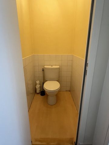 Location Appartement 2 pièces 32m² JARNAC 16200 - Photo 4