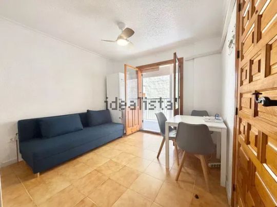 Alquiler de piso en Calle Emperadores s/n - Photo 1