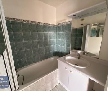 Location Appartement 1 pièce 27m² NEUILLY PLAISANCE 93360 - Photo 1