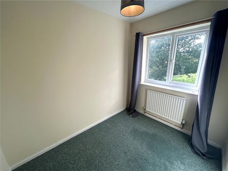 3 bedroom detached house to rent - Photo 3
