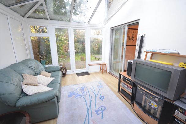 Ashley Road, Epsom, Surrey, KT18 5BH - Photo 1