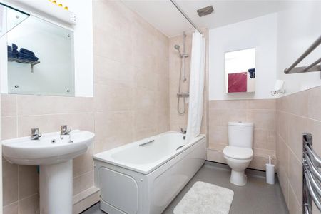 1 bedroom flat to rent - Photo 5