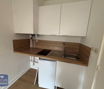 Location Appartement 1 pièce 16m² VALENCIENNES 59300 - Photo 2