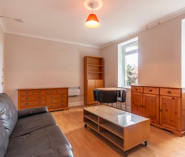 0924L - West Pilton Avenue, Edinburgh, EH4 4DR - Photo 1