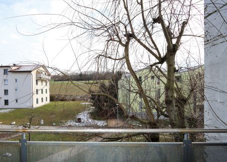 Luminous 3.5-room apartment with balcony in Domdidier - move-in from 01.02.2026 - Photo 3