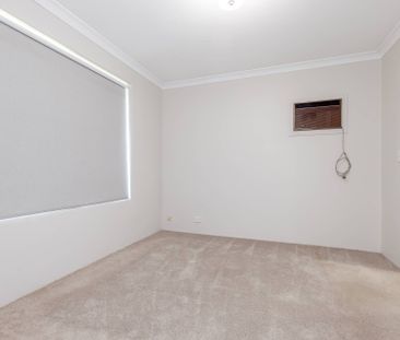 Comfortable 3Bed Family Home - Photo 3