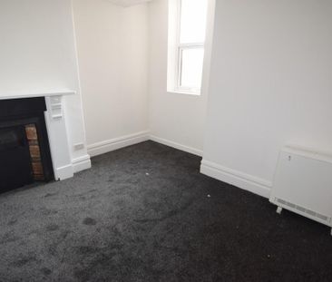 1 bedroom ground floor flat to rent - Photo 3