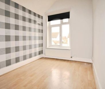 3 bedroom semi-detached house to rent - Photo 3