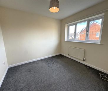 3 Bedroom Semi Detached To Let - Photo 6