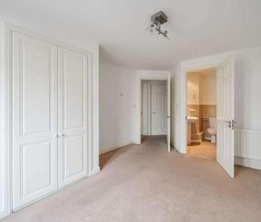 Brunel Crescent, Swindon, SN2 - Photo 1