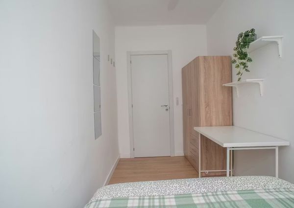 Carrer del Salvador, Torrent, Valencian Community 46900