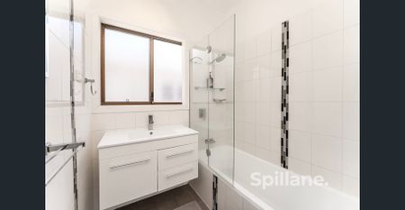 Charming Home with Space, Light & Lifestyle Appeal - Photo 4