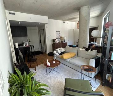 Reprise de bail superbe 4½ avec balcon – 1er décembre / 22 Janvier ... - Photo 4