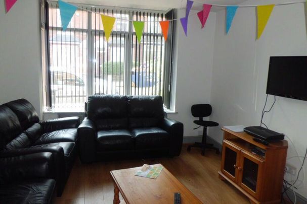 109 Hubert Road - Photo 1