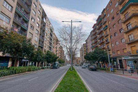 Piso de alquiler en Salesas - Photo 4