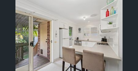 Low Maintenance Family Home - Photo 2