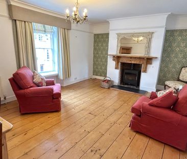 2 bedroom Two Bedroom Town House to rent - Photo 2