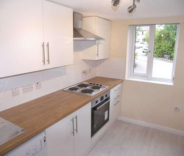 The Links, Hawthorn, Corsham, SN13 - Photo 4