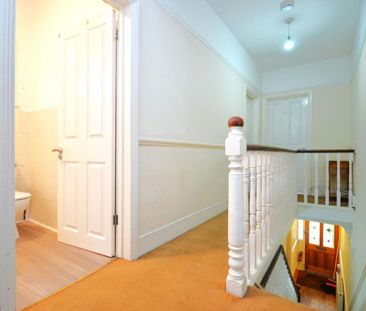 4 bedroom terraced house to rent - Photo 6