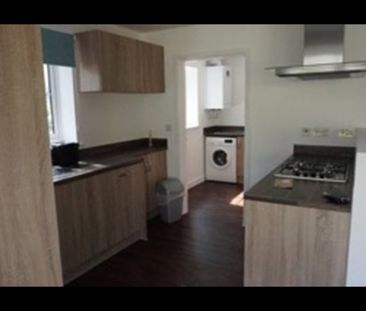 Room in a Shared House, Oxleigh Way, BS34 - Photo 1