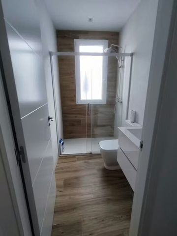 Carrer de Vicent Brull, Valencia, Valencian Community 46011 - Photo 5