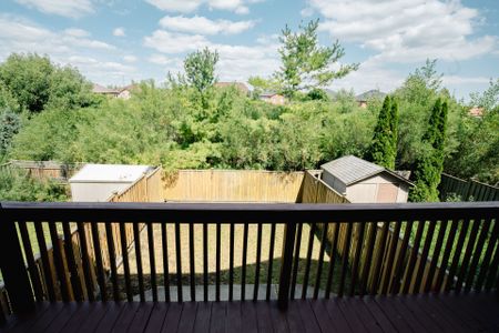 For Lease - 16 Lonestar Crescent, Brampton, Ontario - Photo 2