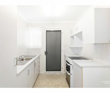 5/3 Kingfisher Parade, Norman Gardens - Photo 4