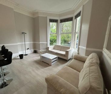 6 bedroom maisonette to rent - Photo 1