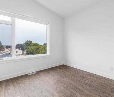 845 Champlain Street - 9 - Photo 6