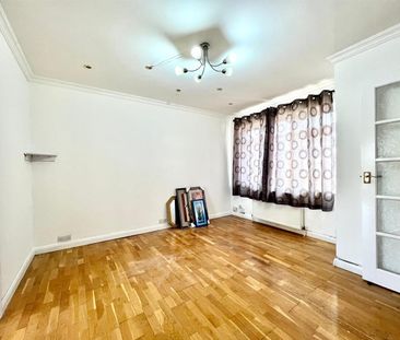 Clewer Crescent, Harrow - Photo 1