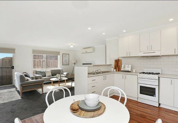 Comfortable and convenient - Photo 1