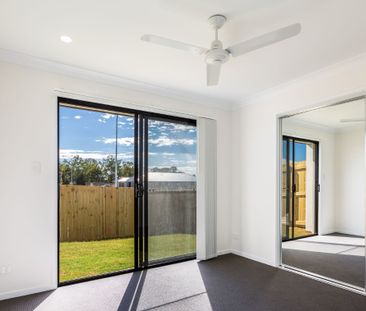 2/31 East Beaumont Road, Park Ridge QLD 4125 - House For Rent | Domain - Photo 4