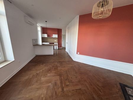 Appartement - 2 pièces - 44 m² - Saint-Étienne - Photo 2