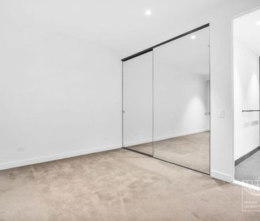 Fab Two Bedroom Apartment in Yarra One - Photo 6