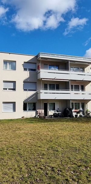 Beautiful 4.5-room apartment in Moosseedorf - Photo 1