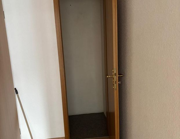 Große 3 Zimmerwohnung im 2.Obergeschoß in zentraler Lage von Wilhelmshaven - Foto 1