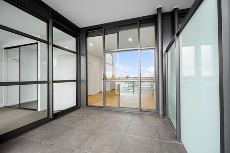 812/83 Sutton Street, North Melbourne VIC 3051 - Apartment For Rent | Domain - Photo 2
