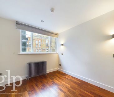 2 Bedroom Flat, Earlham Street, Covent Garden, WC2H - Photo 4