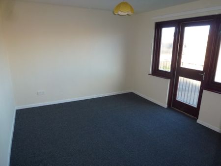 18 Broadway Avenue, Carrickfergus, BT38 8DD - Photo 5