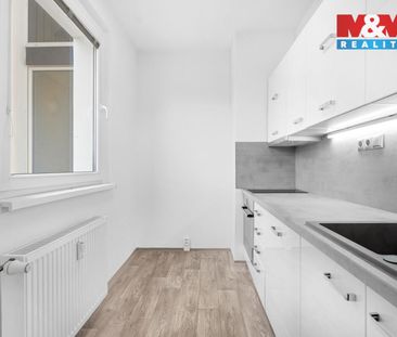 Pronájem bytu 1+1 41 m², 28. října 3593, Jablonec nad Nisou - Photo 2