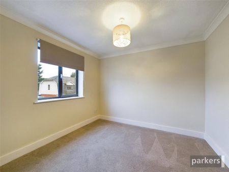 2 bedroom maisonette to rent - Photo 5