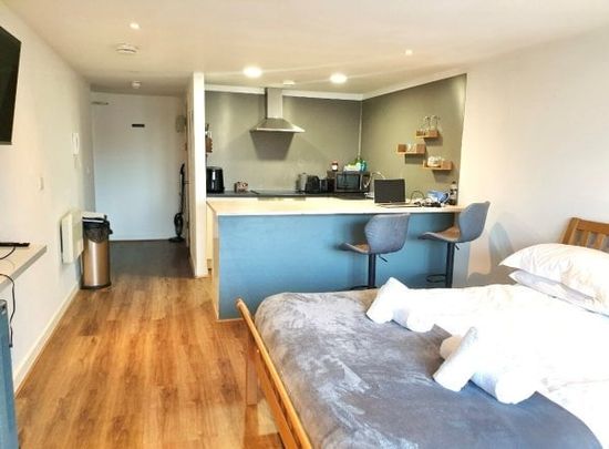 Newquay, Newquay, TR7 - Photo 1