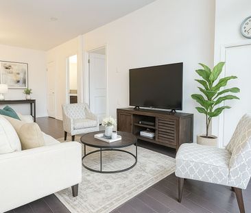 For Lease - 3684 Fallowfield Road Unit# 213, Barrhaven, Ontario - Photo 1