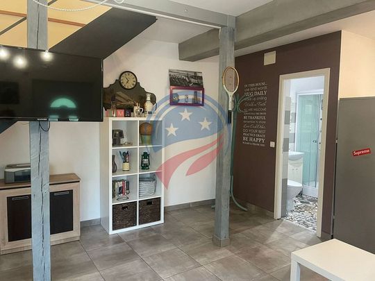 Casa de inchiriat - Fotografie 1