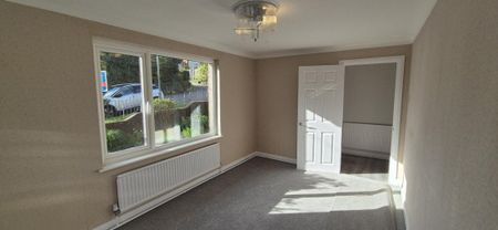 Gilfach Road, NEATH - Photo 2