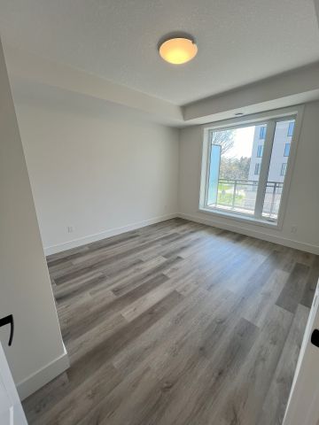 For Lease - 107 Roger Street Unit# 416, Waterloo, Ontario - Photo 3
