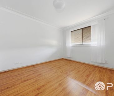 WALK TO MERRYLANDS TRAIN STATION & STOCKLANDS SHOPPING CENTER - Photo 4
