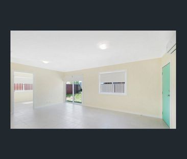 Conveniently located granny flat!!! - Photo 5