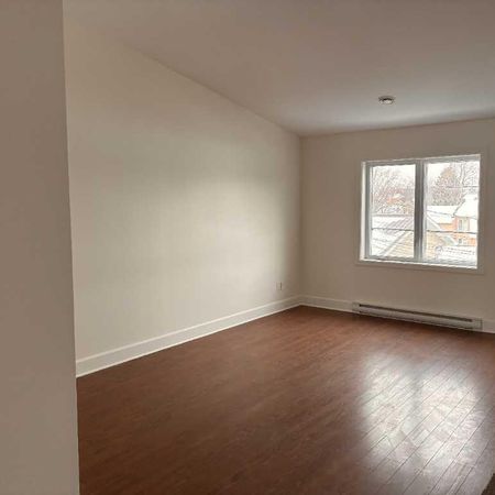 Loft à Louer 3 1/2 - Photo 4